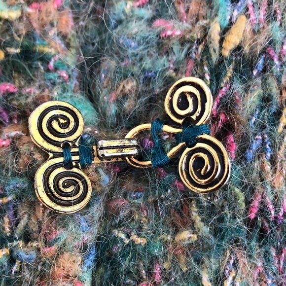 Vintage hand knit sweater - Picture 3 of 5